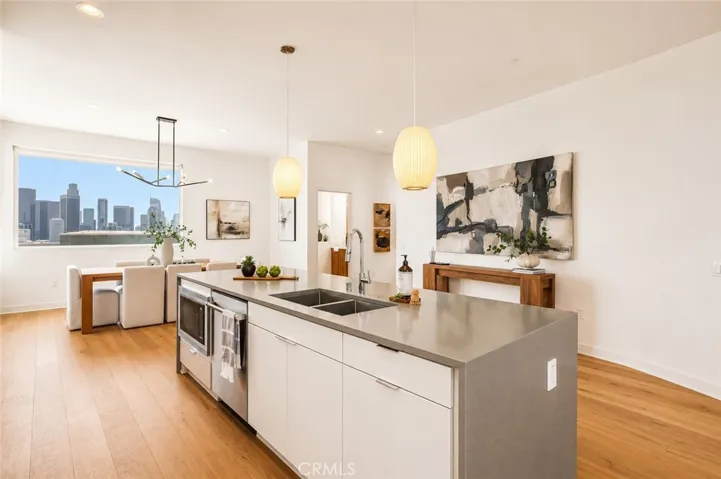 1025 White Knoll Drive, Los Angeles, California 90012