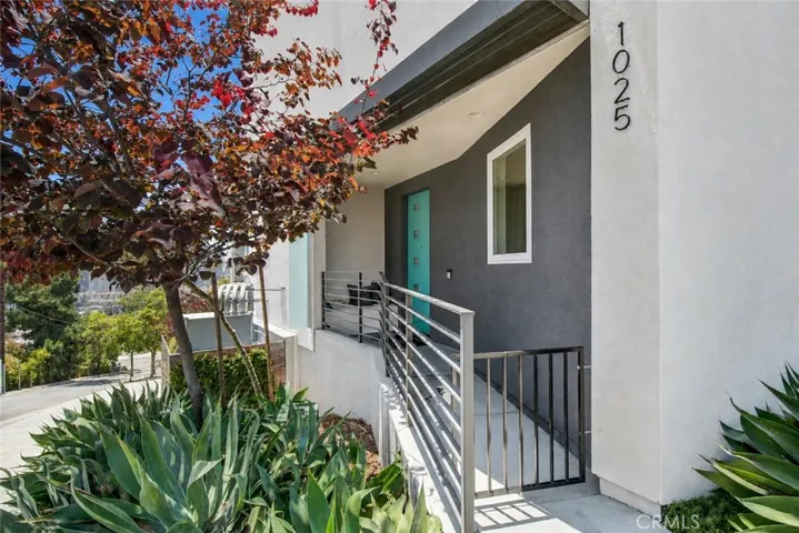 1025 White Knoll Drive, Los Angeles, California 90012