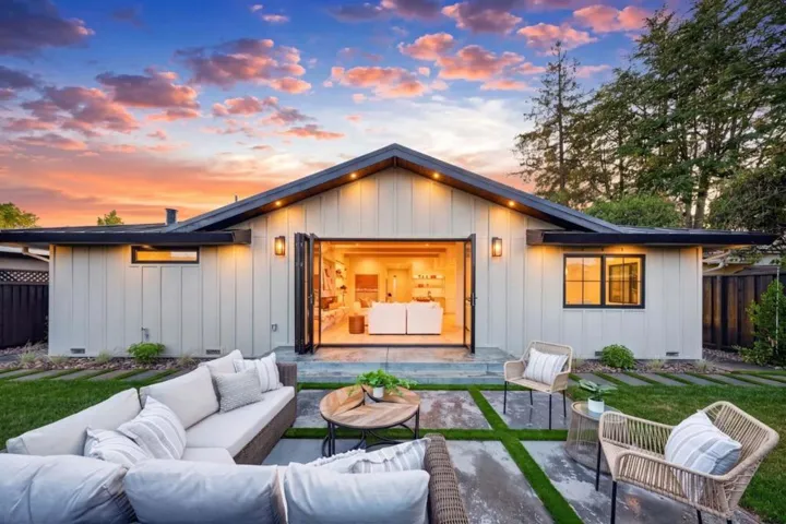 242 Howes Drive, Los Gatos, California 95032