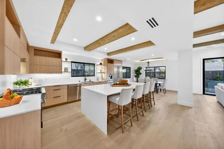 242 Howes Drive, Los Gatos, California 95032