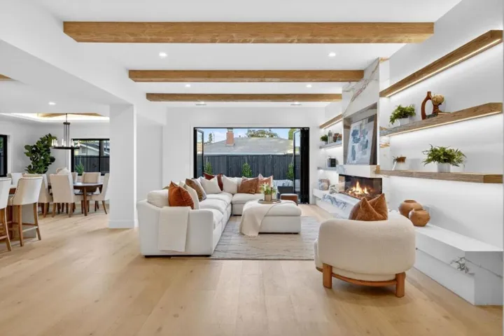 242 Howes Drive, Los Gatos, California 95032