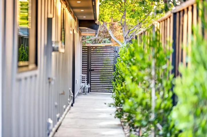242 Howes Drive, Los Gatos, California 95032