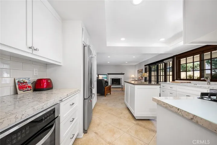 3902 Toland, Los Alamitos, California 90720