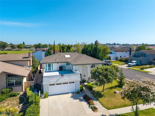 3902 Toland, Los Alamitos, California 90720