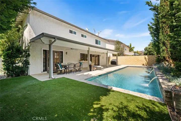 3902 Toland, Los Alamitos, California 90720