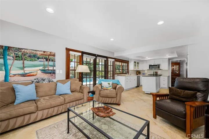 3902 Toland, Los Alamitos, California 90720