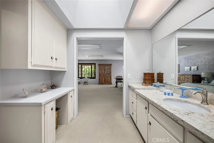 3902 Toland, Los Alamitos, California 90720