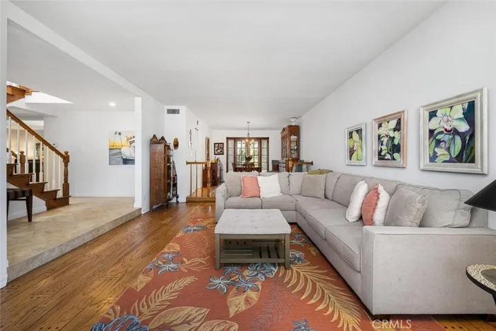 3902 Toland, Los Alamitos, California 90720