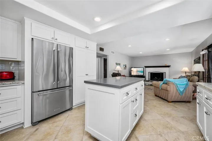 3902 Toland, Los Alamitos, California 90720