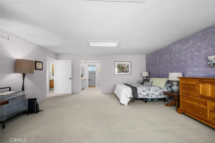 3902 Toland, Los Alamitos, California 90720