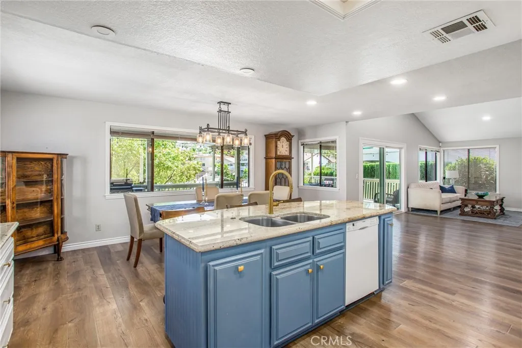 Large kitchen island with views of the lake from dinning area