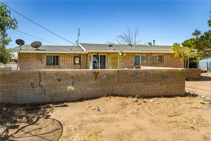 21798 Standing Rock Ave, Apple Valley, California 92307