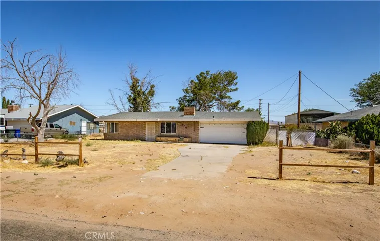 21798 Standing Rock Ave, Apple Valley, California 92307