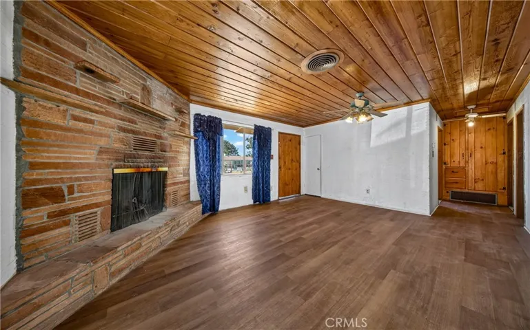 21798 Standing Rock Ave, Apple Valley, California 92307