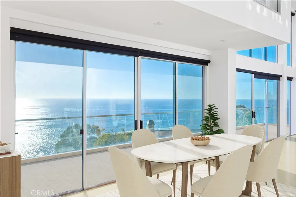 Virtual Staging