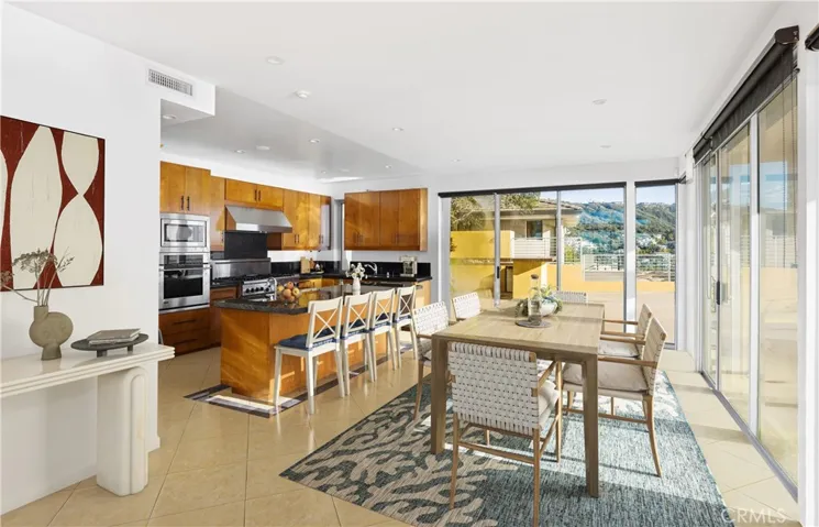 Virtual Staging