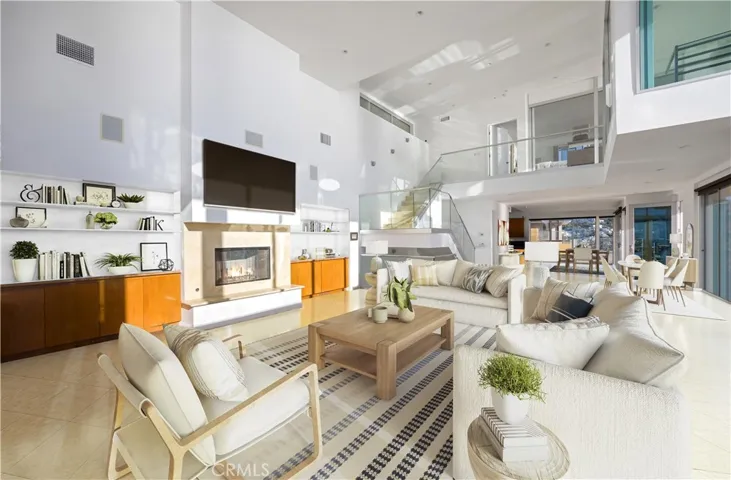 Virtual Staging