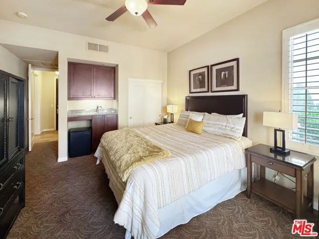 48672 Legacy Drive, La Quinta, California 92253