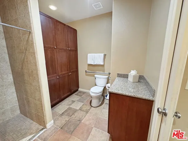 48672 Legacy Drive, La Quinta, California 92253