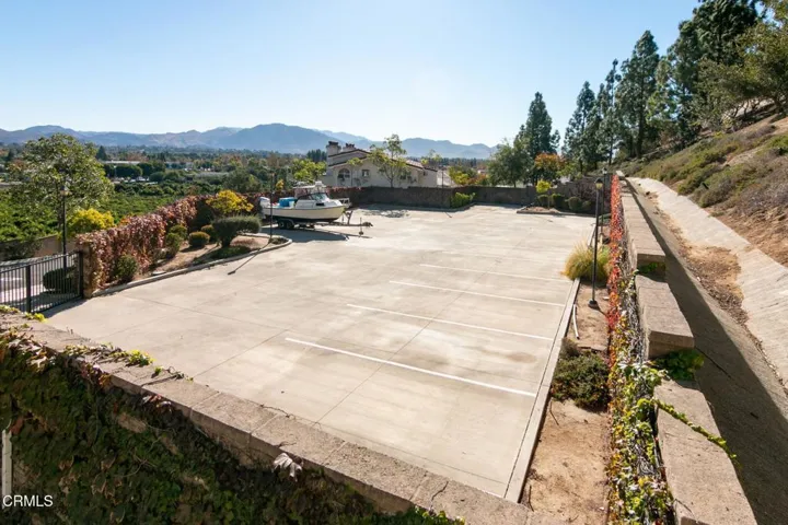 31-web-or-mls-UpmarketMedia-Vista4