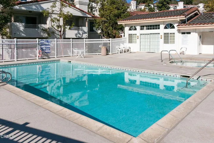 29-web-or-mls-UpmarketMedia-Vista2