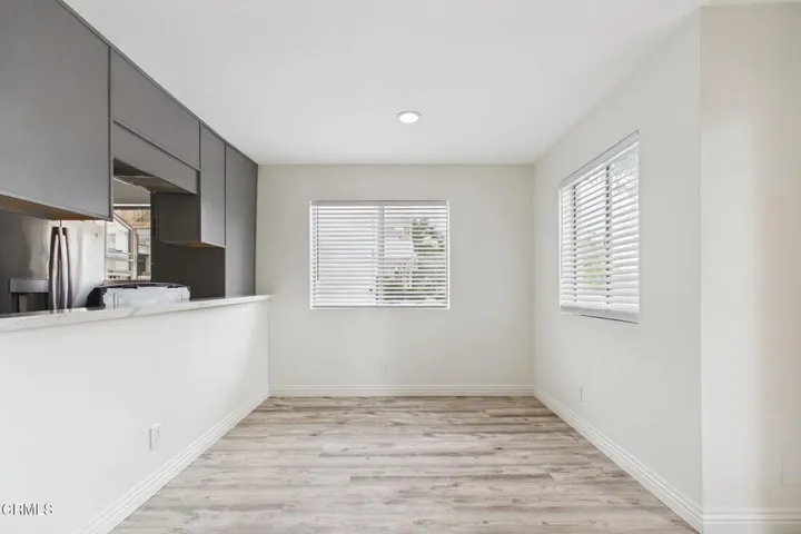 12-web-or-mls-UpmarketMedia_2623Ant11213