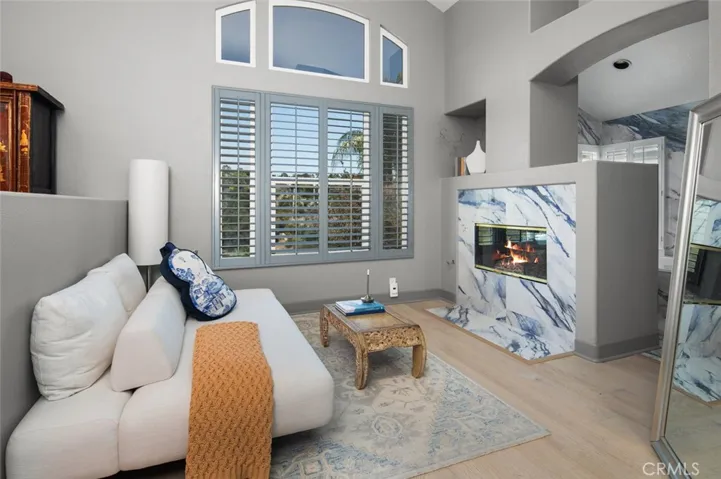8 Flores, Lake Forest, California 92610