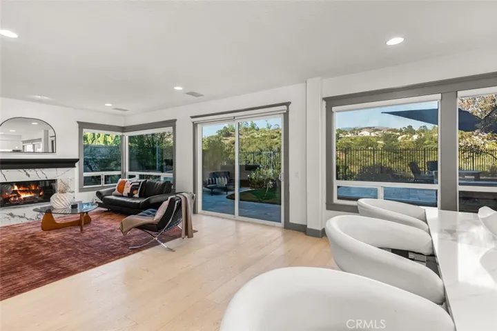 8 Flores, Lake Forest, California 92610