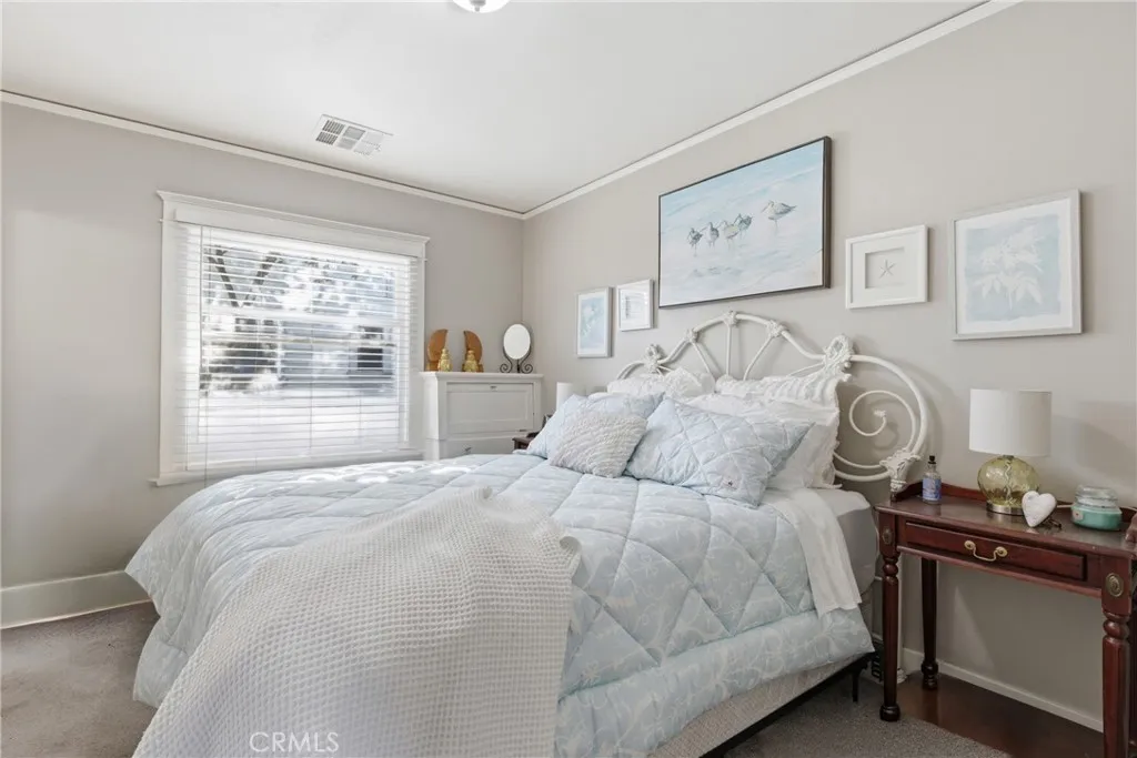 Bedroom in 720