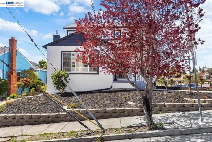 5301 Brann St, Oakland, California 94619