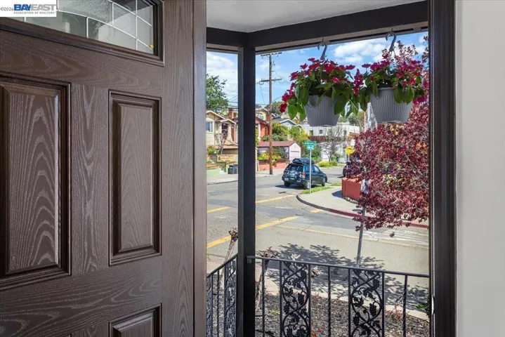 5301 Brann St, Oakland, California 94619
