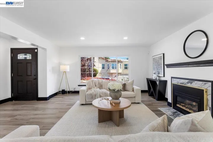 5301 Brann St, Oakland, California 94619