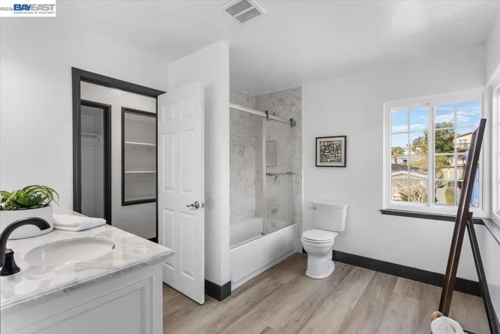 5301 Brann St, Oakland, California 94619