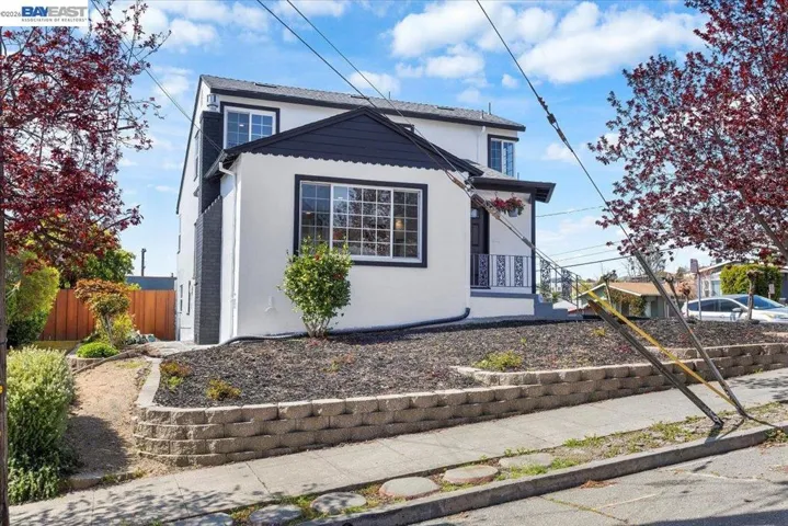 5301 Brann St, Oakland, California 94619