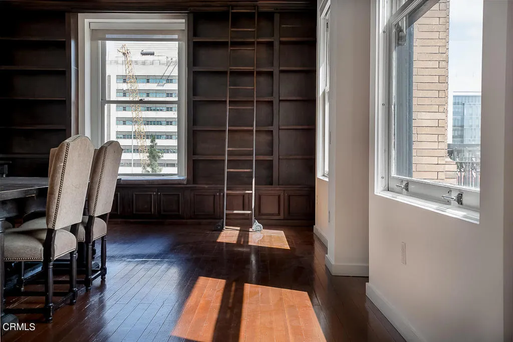 257 S. Spring St.-4
