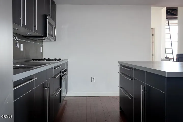 257 S. Spring St.-9