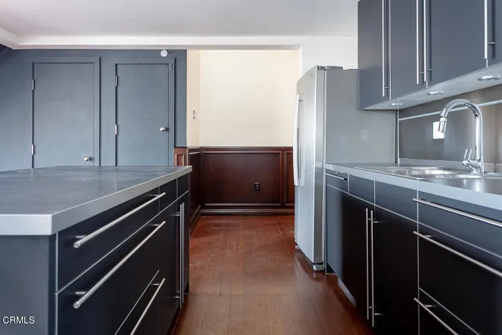 257 S. Spring St.-8
