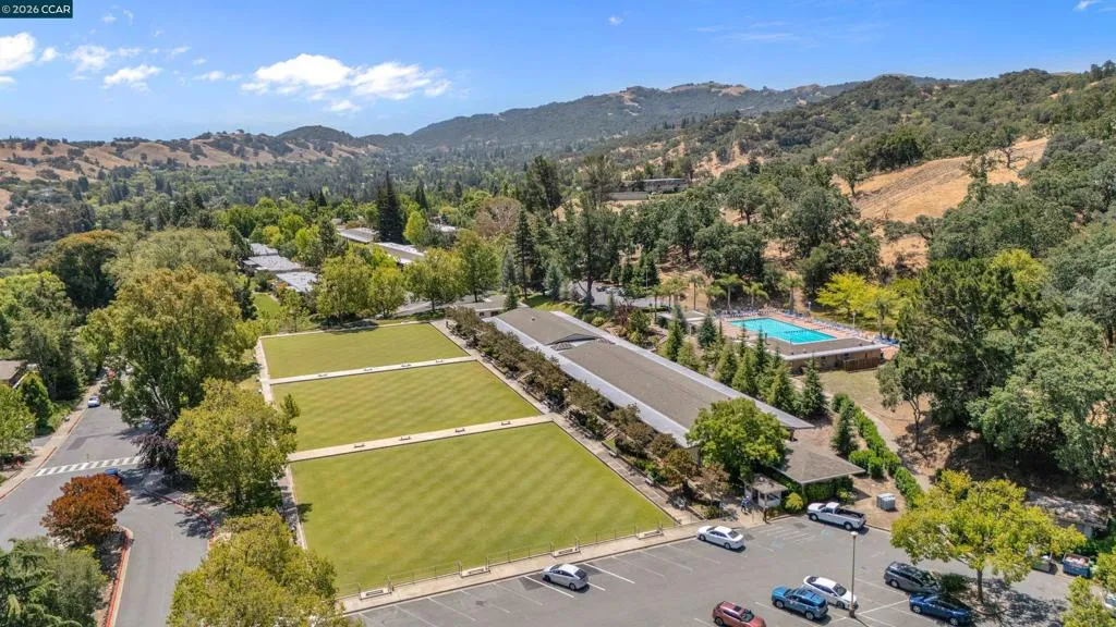 Lawn Bowling Courts