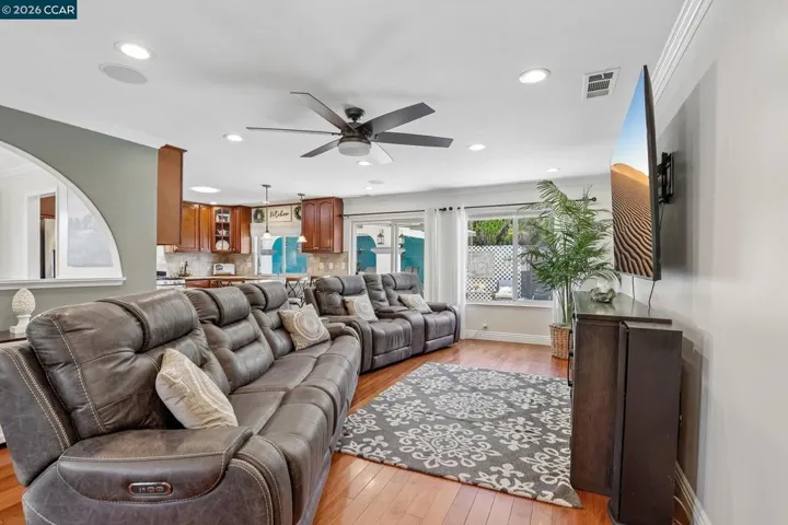 36874 Laurel St, Newark, California 94560