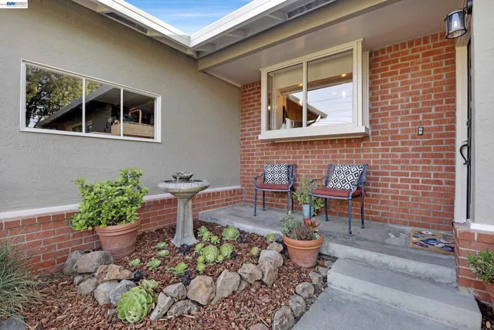 325 Polk Way, Livermore, California 94550