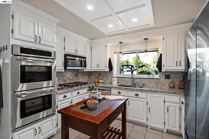 325 Polk Way, Livermore, California 94550