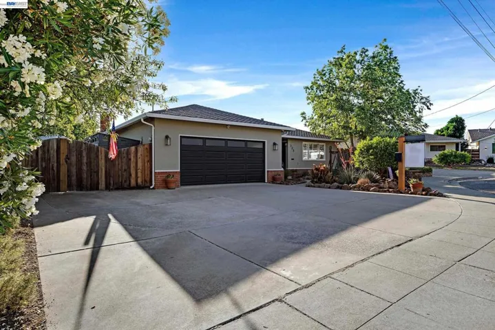 325 Polk Way, Livermore, California 94550
