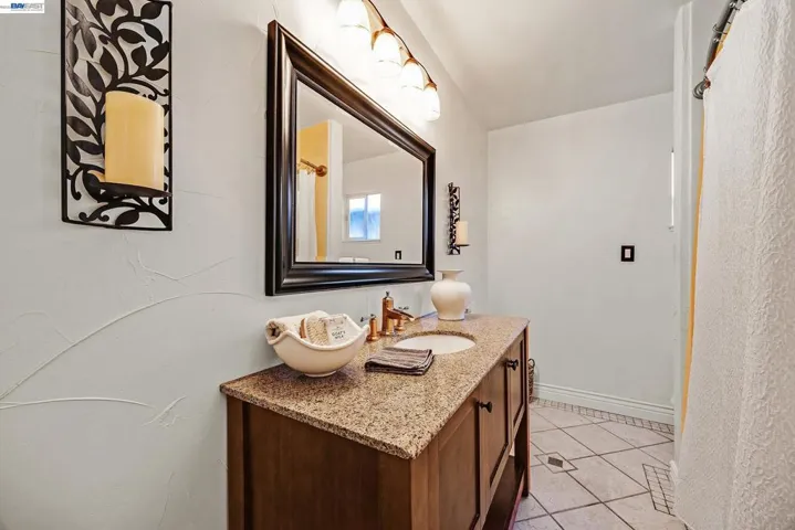 325 Polk Way, Livermore, California 94550