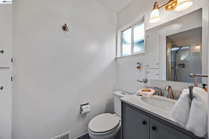 325 Polk Way, Livermore, California 94550