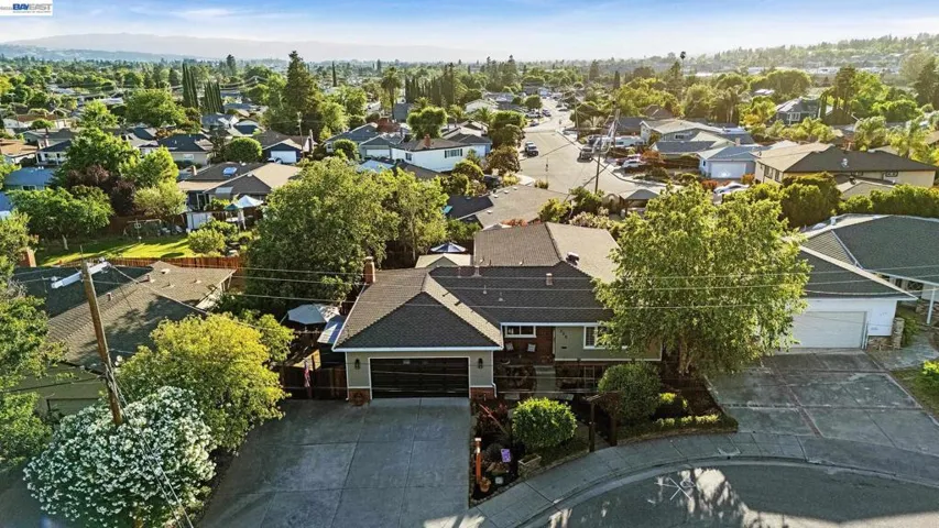 325 Polk Way, Livermore, California 94550