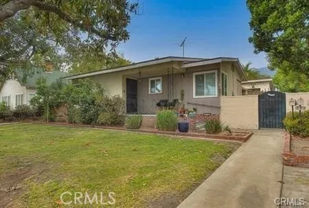 835 E Foothill Boulevard, Monrovia, California 91016