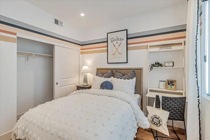 2857 Josephine Lane, Palo Alto, California 94303