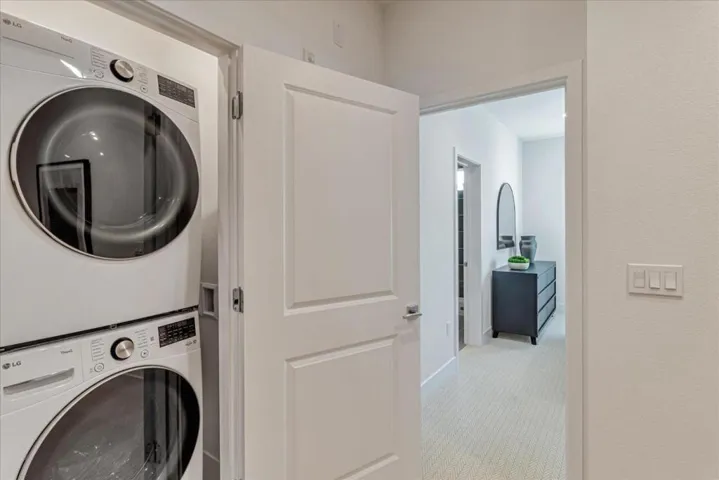 2857 Josephine Lane, Palo Alto, California 94303