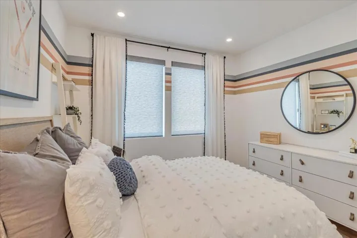 2857 Josephine Lane, Palo Alto, California 94303