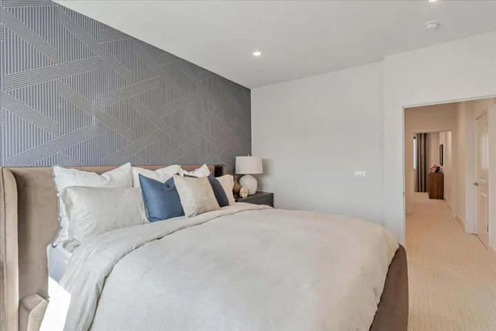 2857 Josephine Lane, Palo Alto, California 94303